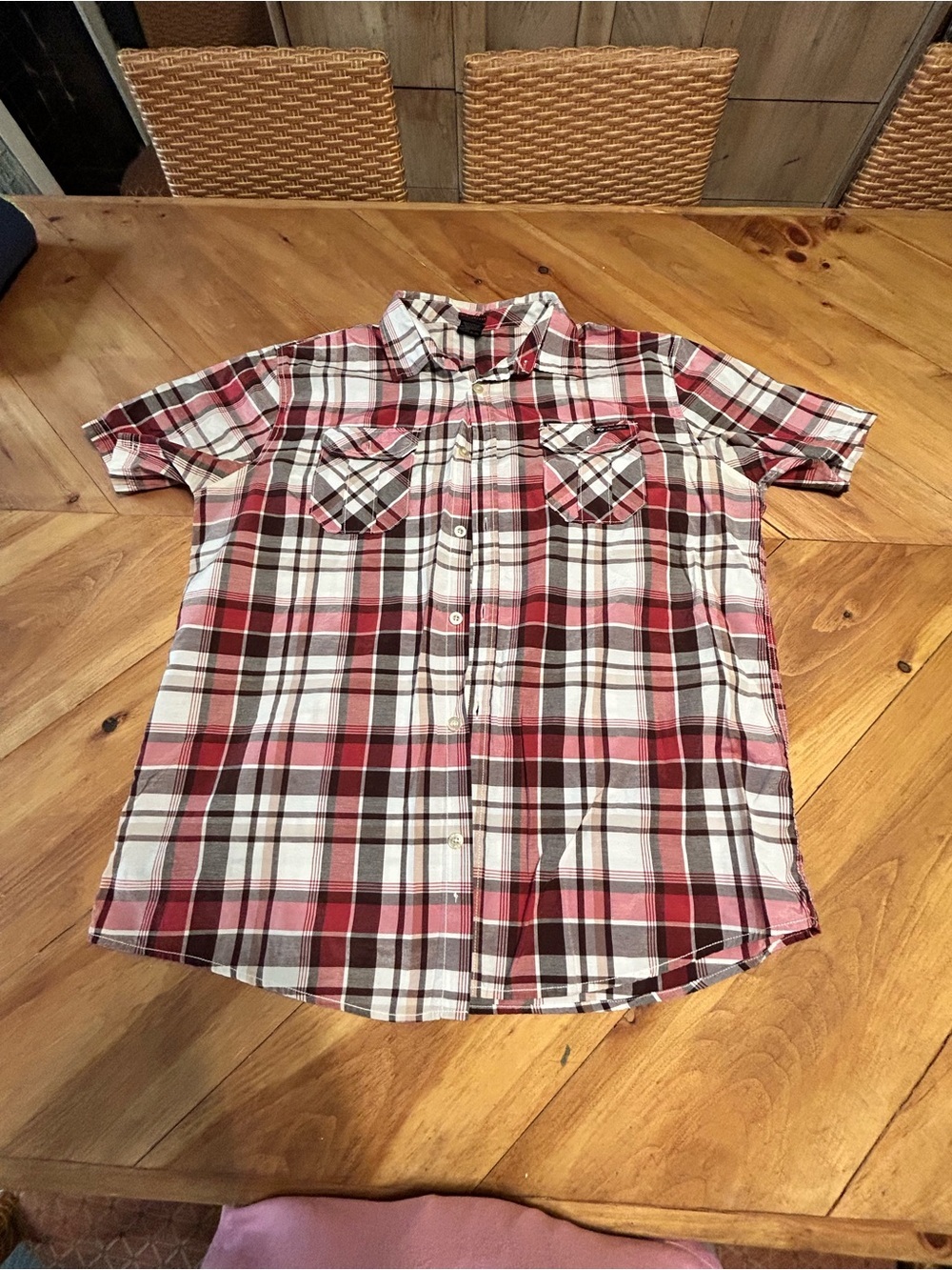 Enyce Red, White & Brown Short-Sleeve Plaid Button-Down Shirt